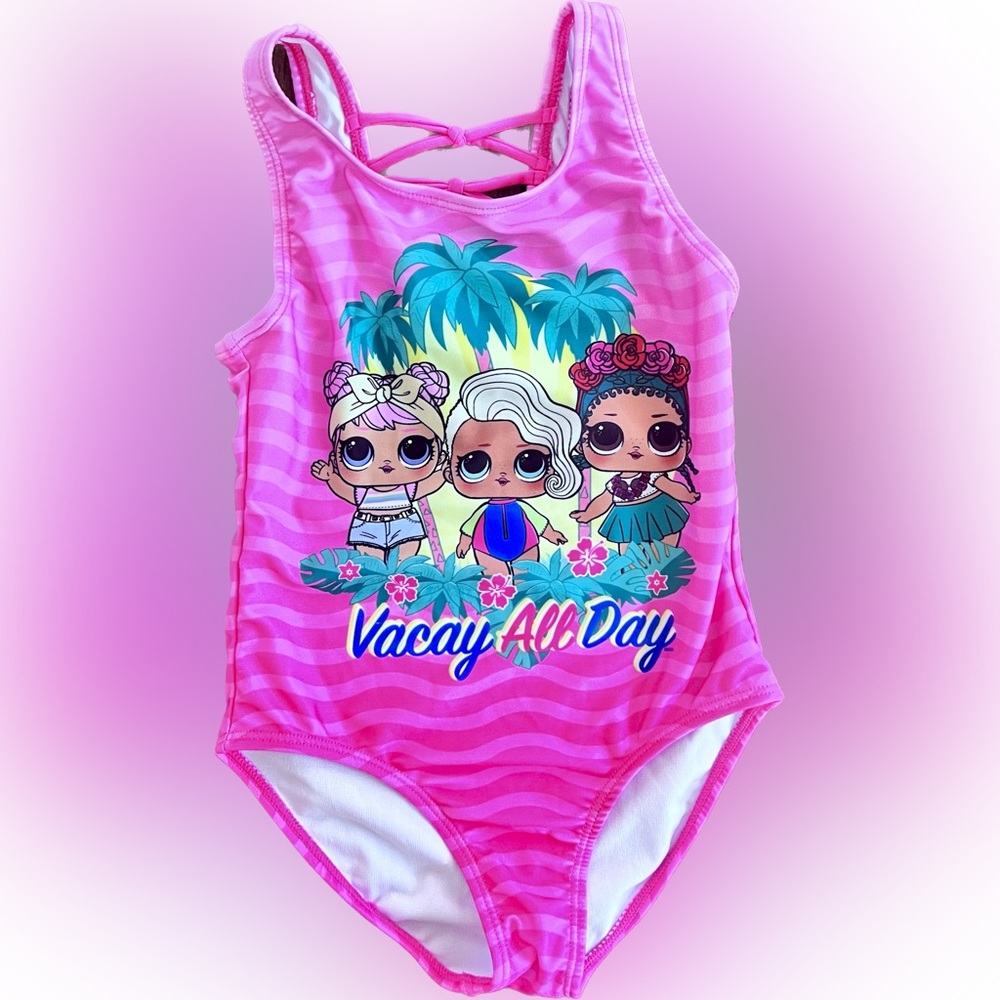 Girl Swimsuit Shipping Discount